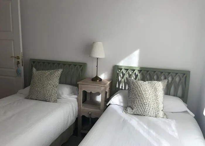 Hotel El Mirador De Paloma - Nº Lic. Vut 09/90 Burgo